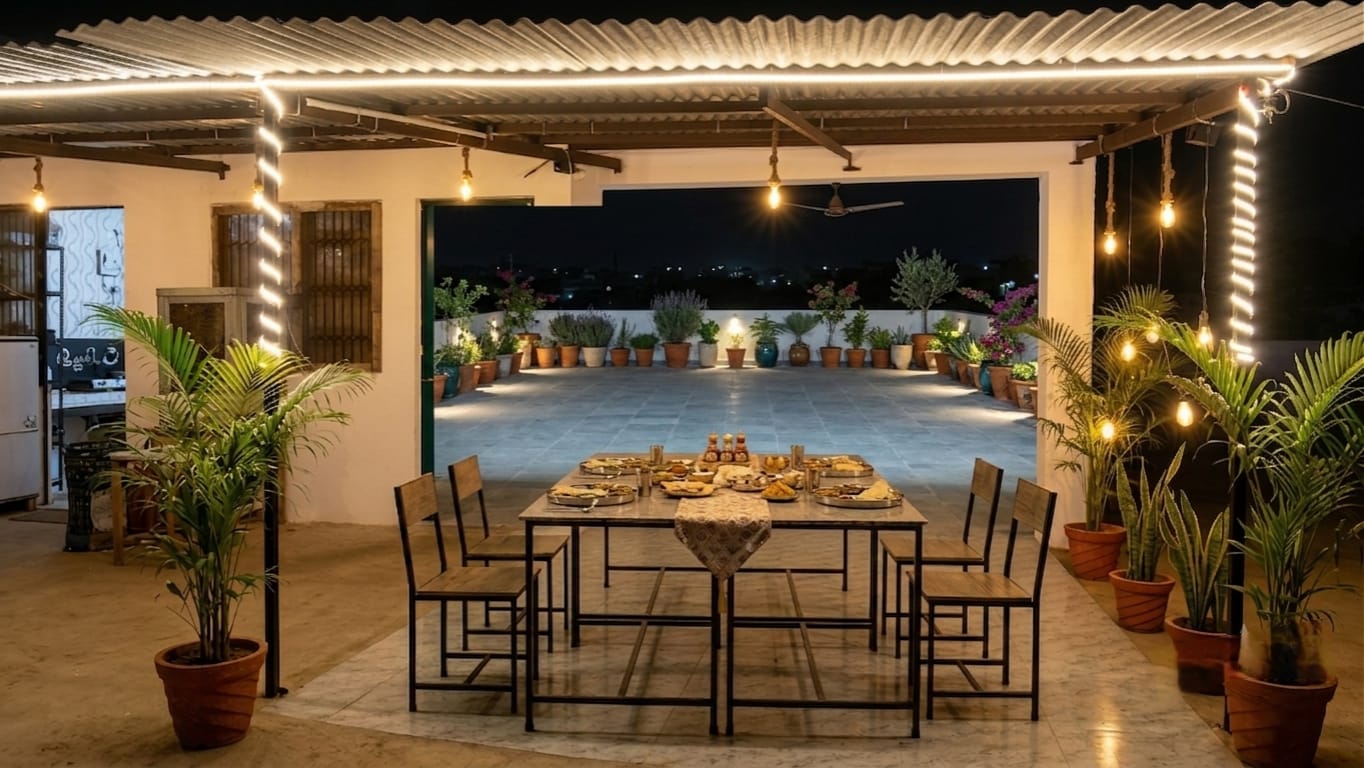 Fresh home-style meals at Hostels Wala